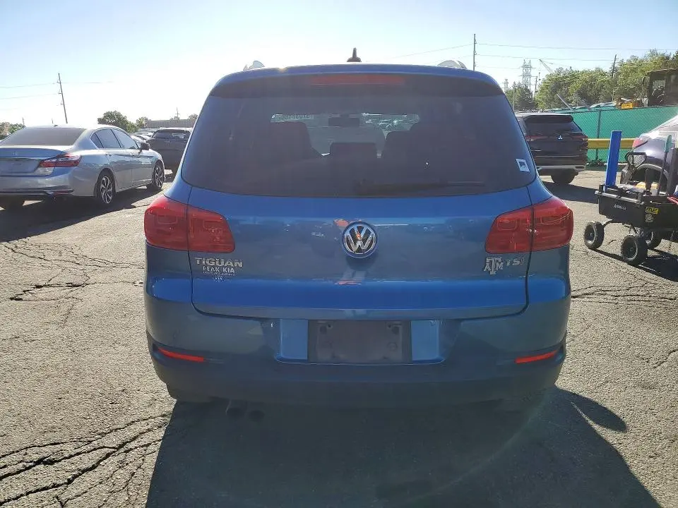 2017 VOLKSWAGEN TIGUAN S  