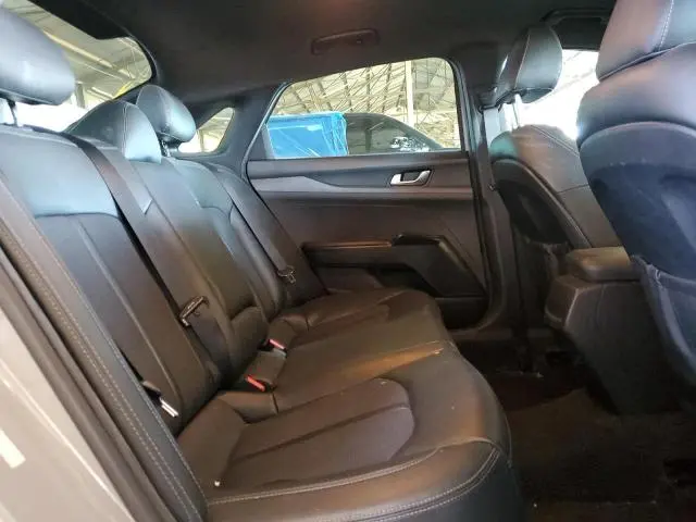 2022 KIA K5 GT LINE  