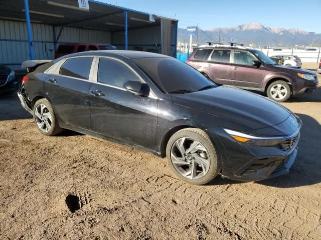 2024 HYUNDAI ELANTRA SEL  