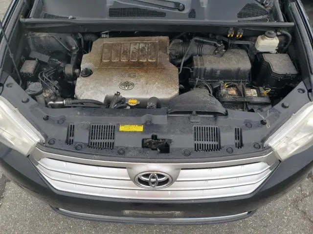 2011 TOYOTA HIGHLANDER LIMITED  