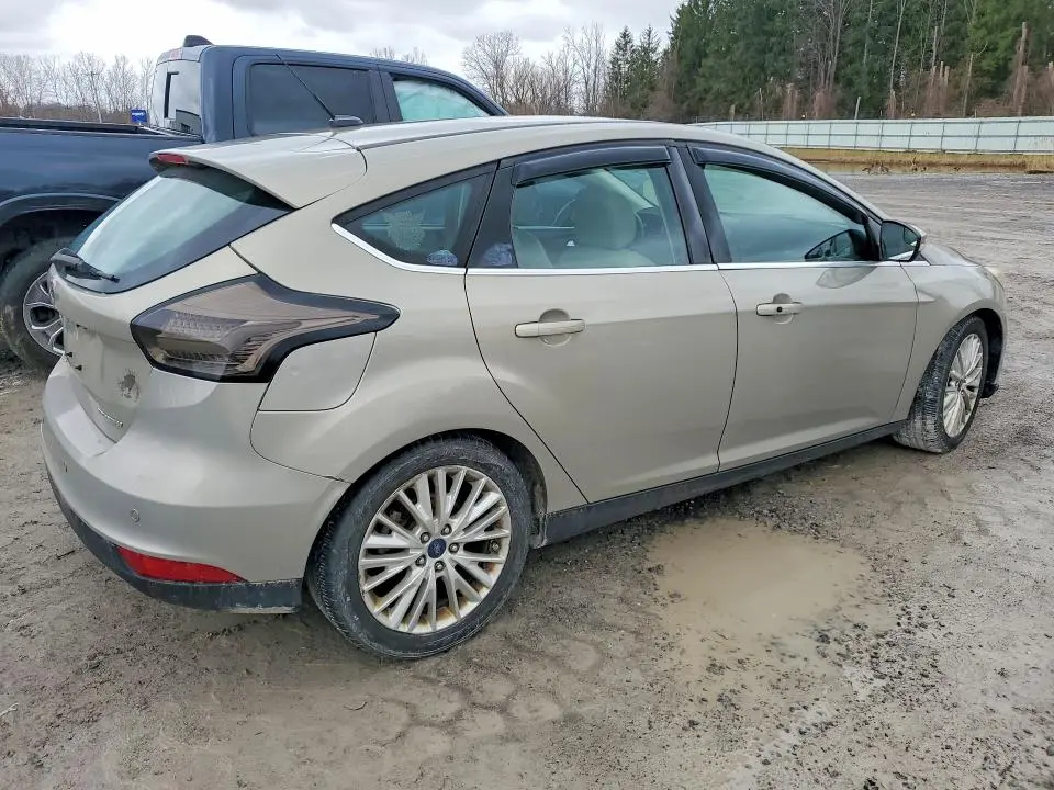 2016 FORD FOCUS TITANIUM  