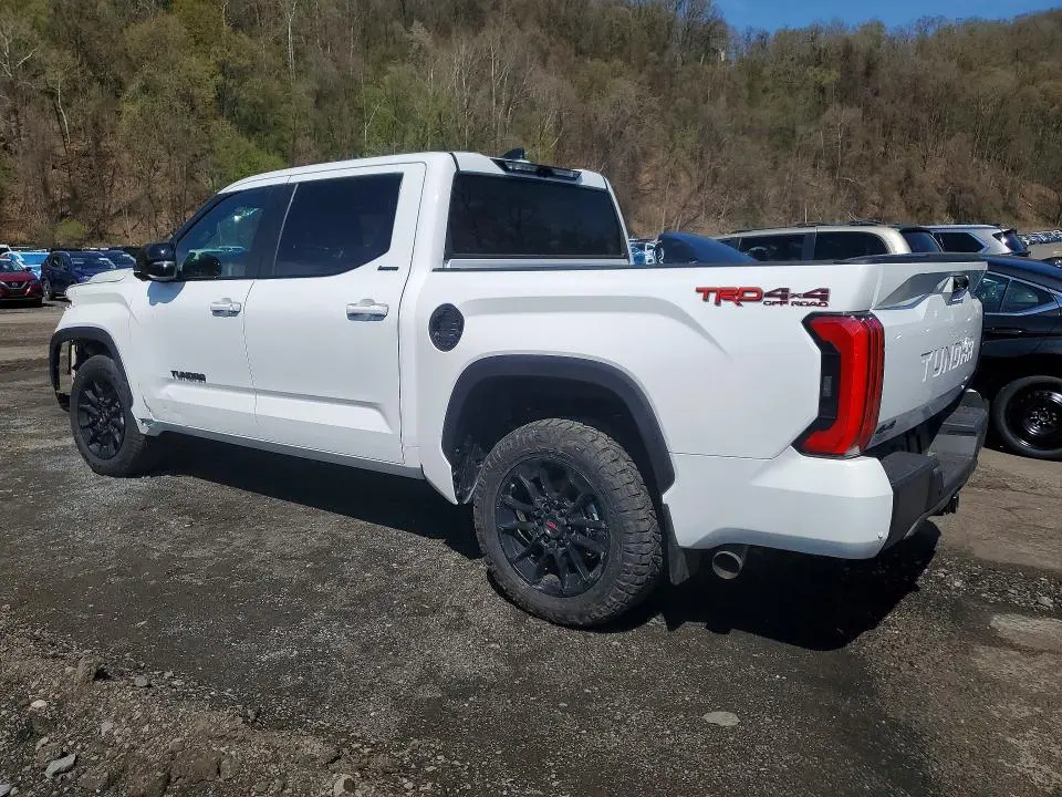 2026 TUNDRA 4WD V6 CREW CAB 3.4L LIMITED