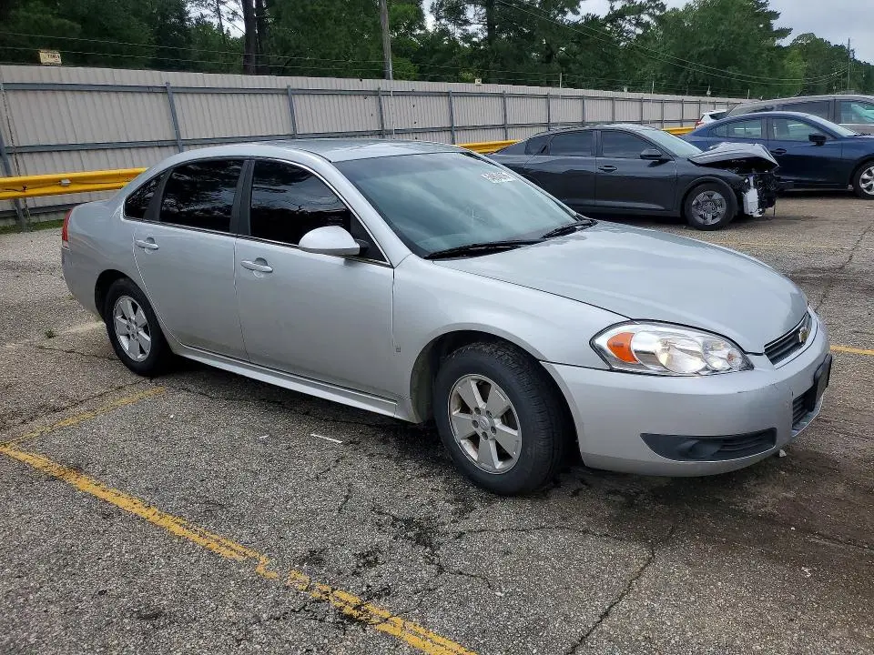 2010 CHEVROLET IMPALA LT  