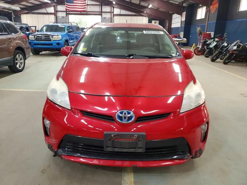 2013 TOYOTA PRIUS TWO  