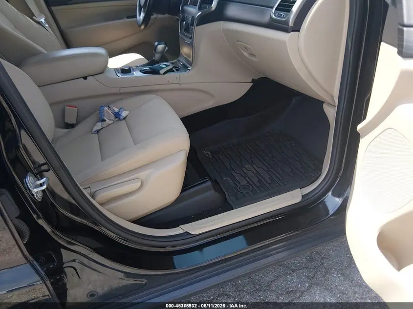 2021 JEEP GRAND CHEROKEE LAREDO E 4X4