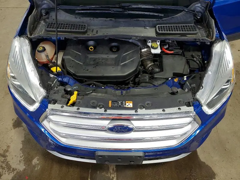 2017 FORD ESCAPE TITANIUM  