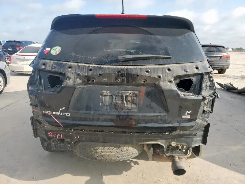 2017 KIA SORENTO LX  