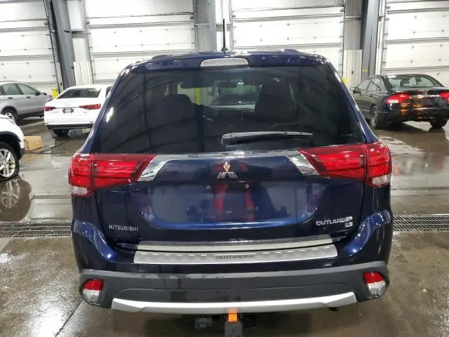 2016 MITSUBISHI OUTLANDER SE  
