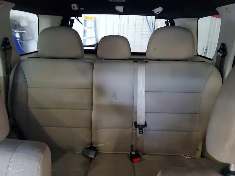 2011 FORD ESCAPE XLT  