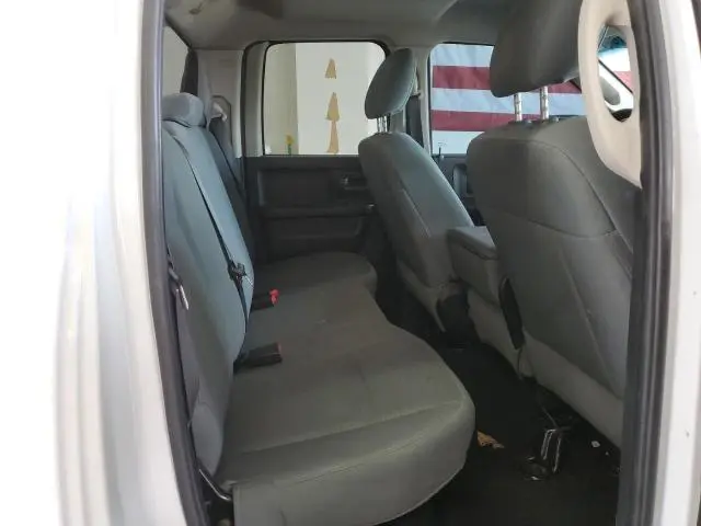 2016 RAM 1500 ST  