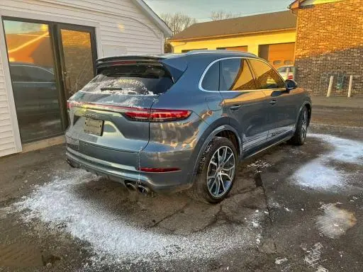 2020 PORSCHE CAYENNE TURBO  