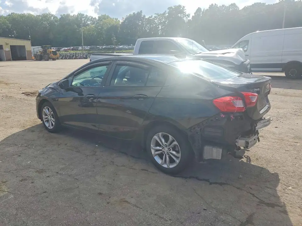 2019 CHEVROLET CRUZE LT  