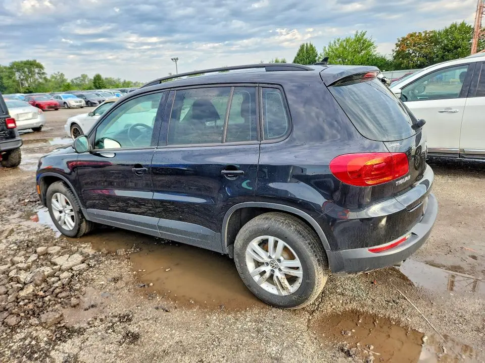 2017 VOLKSWAGEN TIGUAN S  