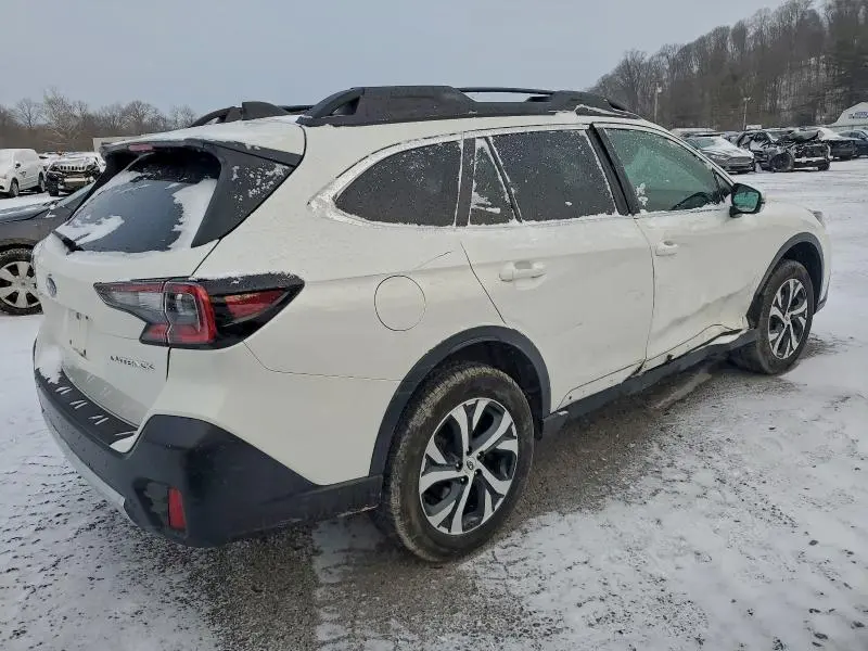 2022 SUBARU OUTBACK LIMITED  