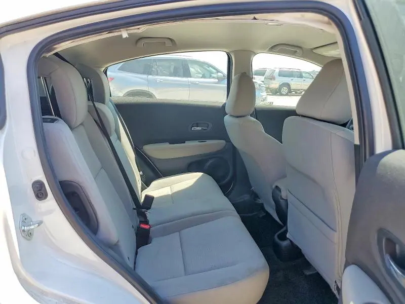 2022 HONDA HR-V LX  