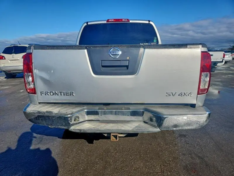 2011 NISSAN FRONTIER S  