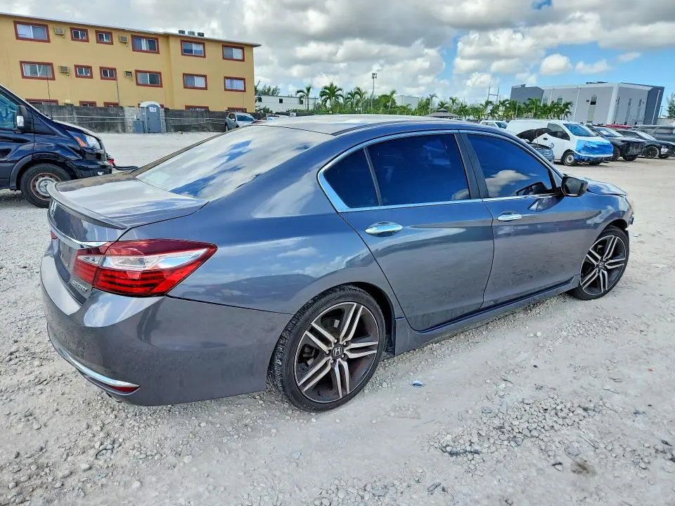 2017 HONDA ACCORD SPORT  
