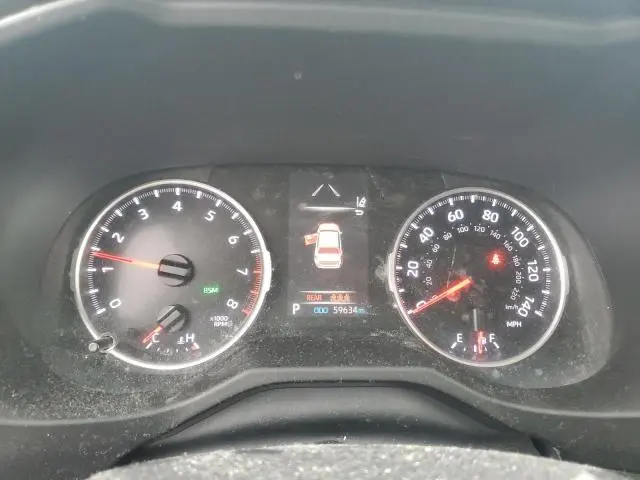 2021 TOYOTA RAV4 XLE  