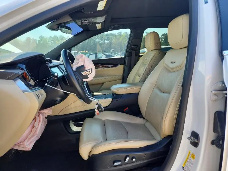 2017 CADILLAC XT5 PREMIUM LUXURY  