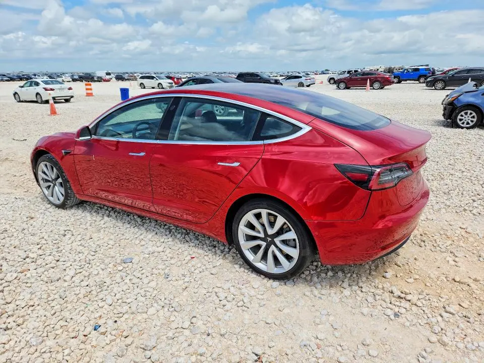 2018 TESLA MODEL 3   