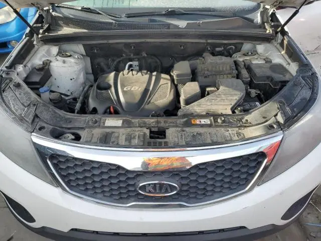 2013 KIA SORENTO LX  