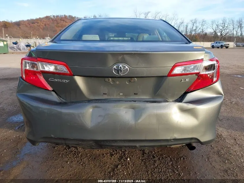 2014 TOYOTA CAMRY LE