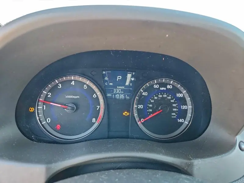 2013 HYUNDAI ACCENT GLS  