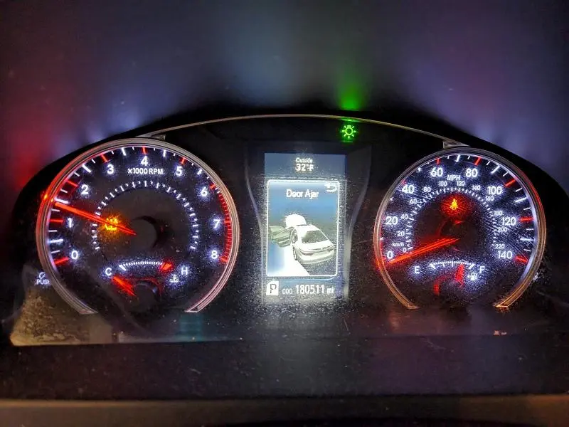 2015 TOYOTA CAMRY LE  