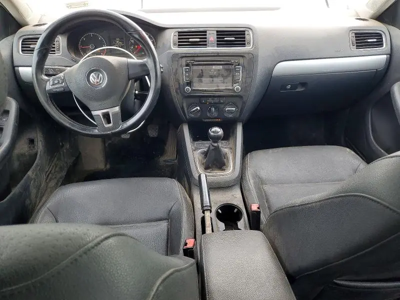 2011 VOLKSWAGEN JETTA TDI  