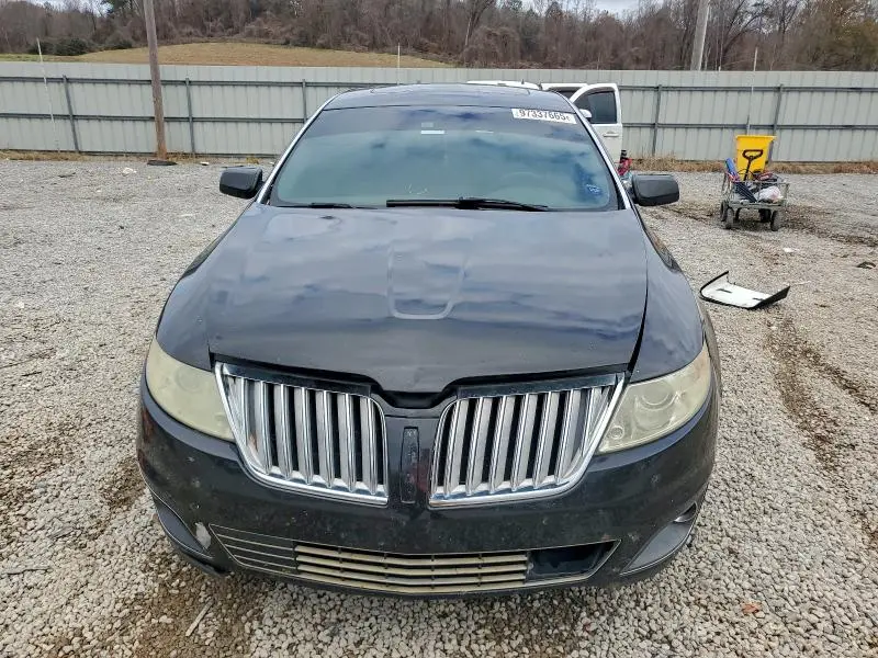 2011 LINCOLN MKS   