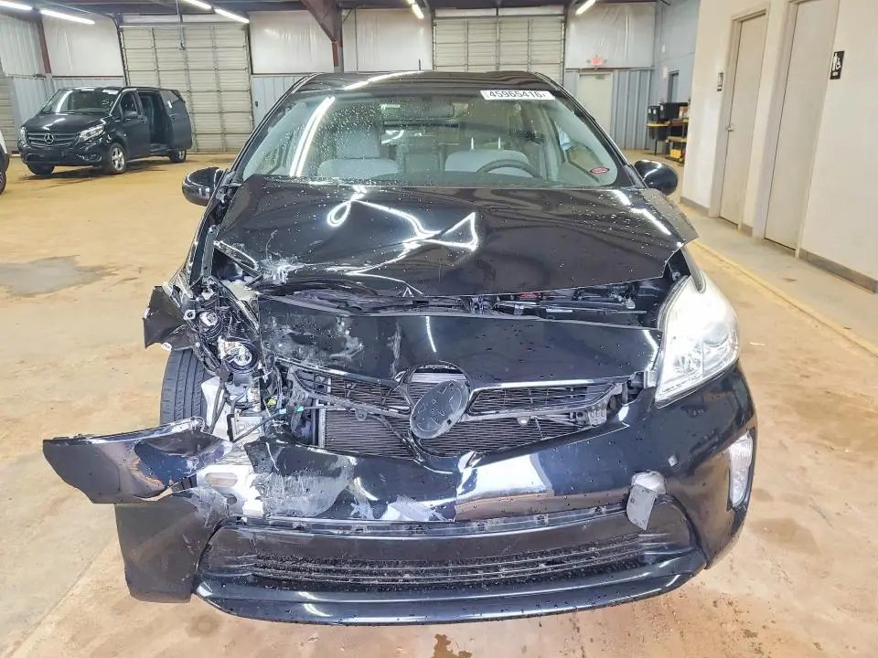 2015 TOYOTA PRIUS TWO  