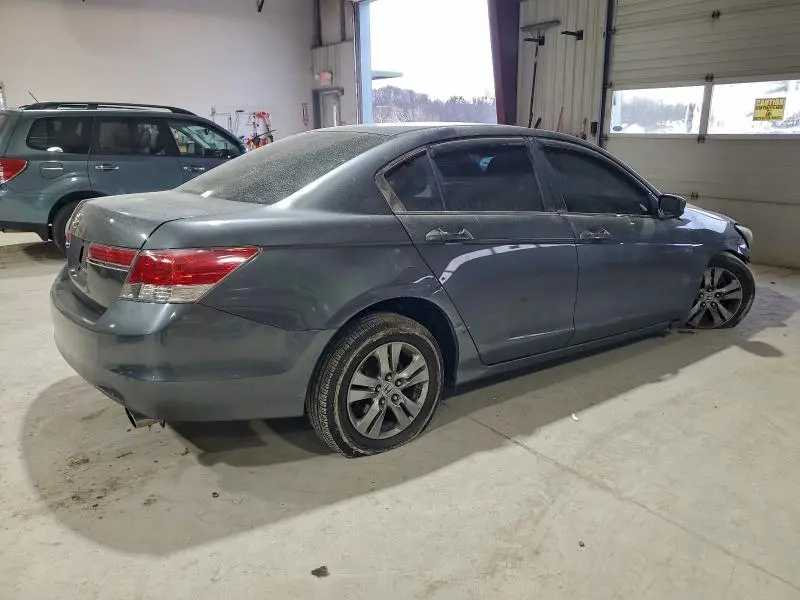 2011 HONDA ACCORD LXP  