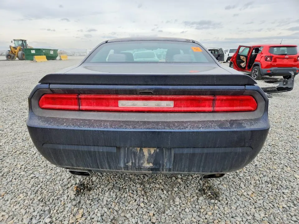 2012 DODGE CHALLENGER SXT  
