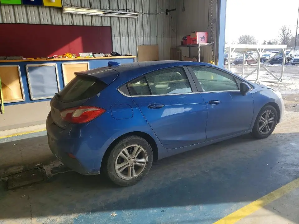 2018 CHEVROLET CRUZE LT  