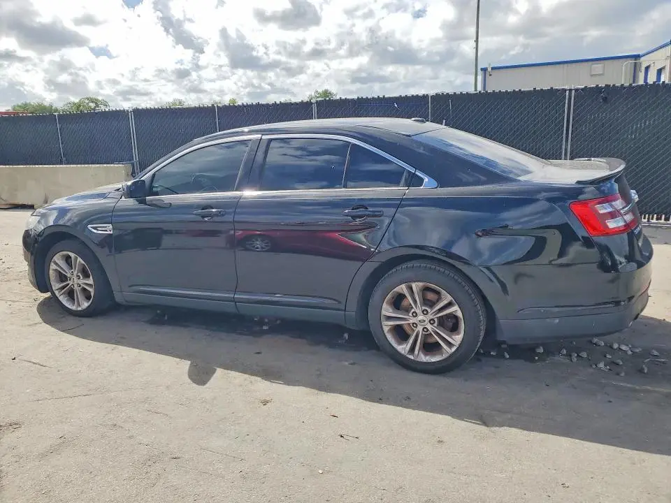 2016 FORD TAURUS SEL  