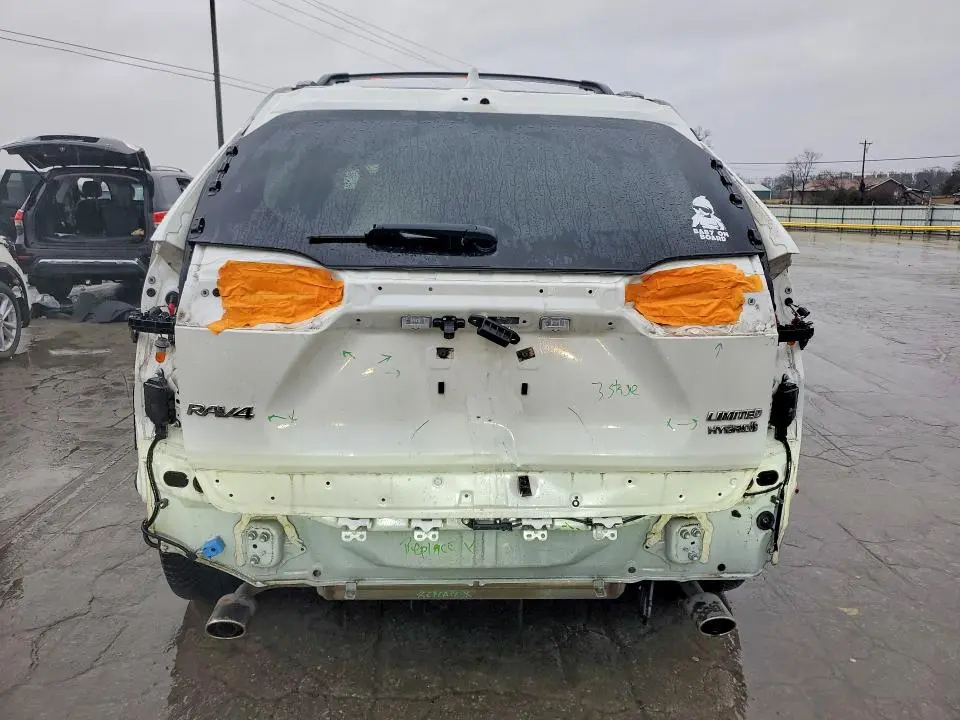 2020 TOYOTA RAV4 LIMITED  