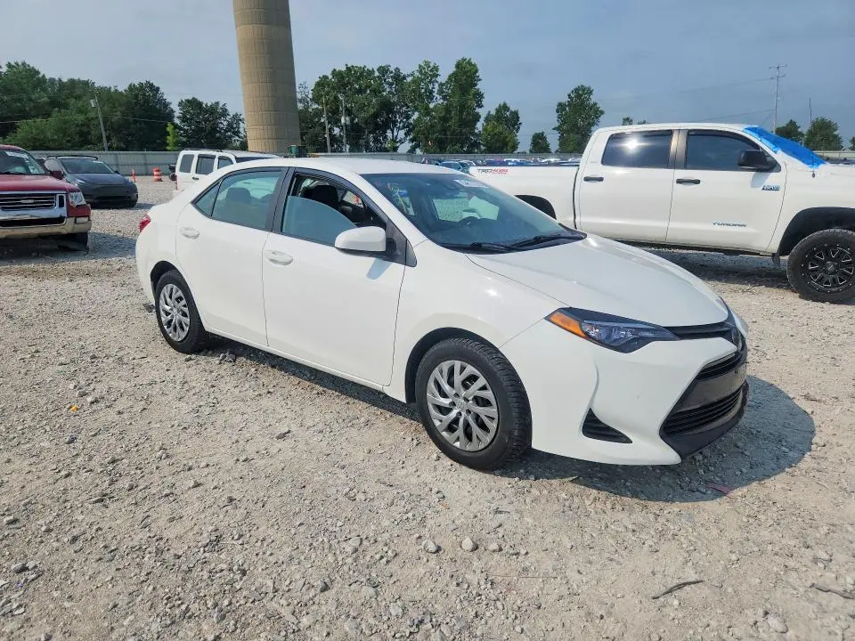 2019 TOYOTA COROLLA LE  