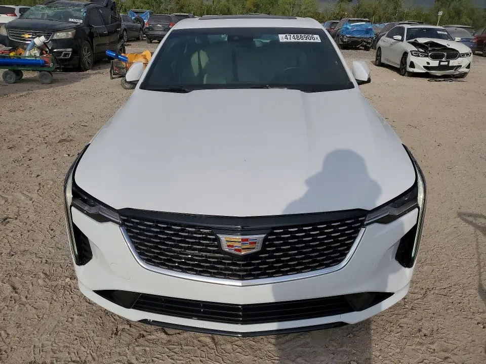 2023 CADILLAC CT4 LUXURY  