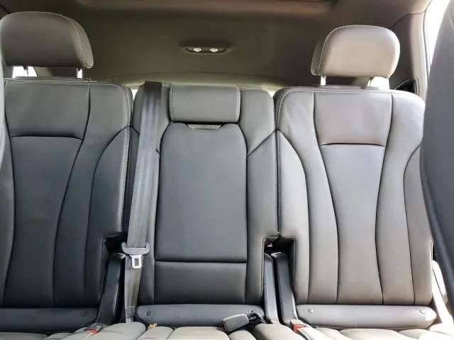 2025 AUDI Q7 PREMIUM  