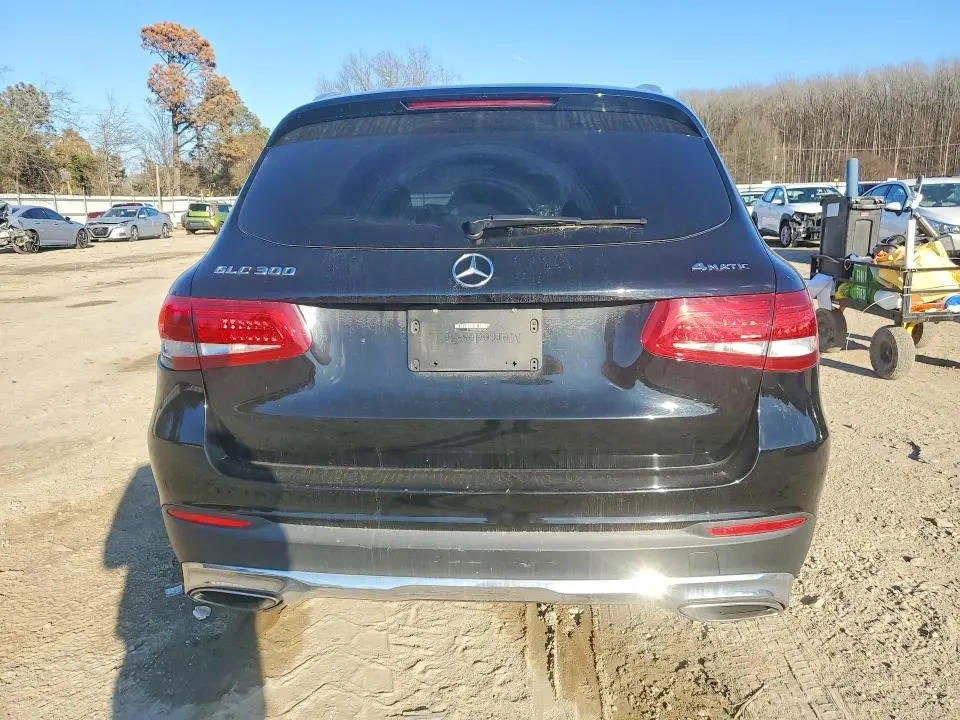 2018 MERCEDES-BENZ GLC 300 4MATIC  