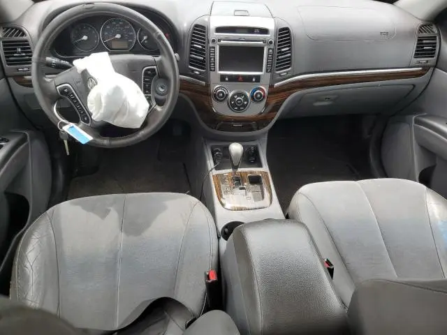 2011 HYUNDAI SANTA FE SE  