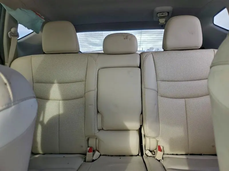 2015 NISSAN MURANO S  