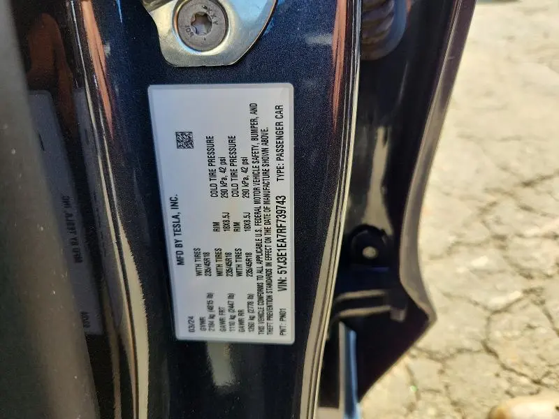 2024 TESLA MODEL 3   