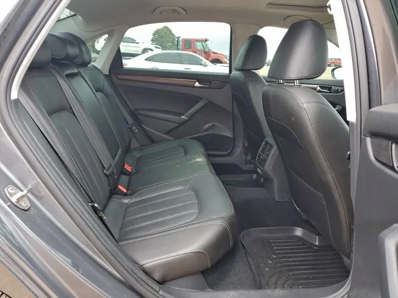 2022 VOLKSWAGEN PASSAT LIMITED EDITION  