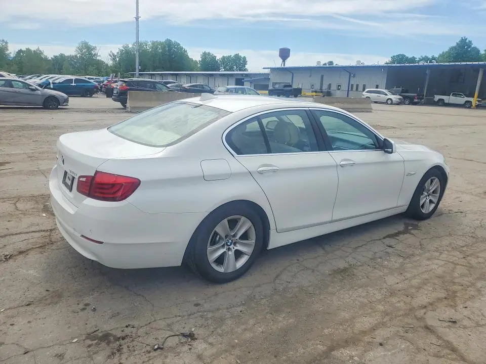 2013 BMW 528 XI  