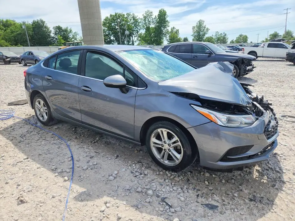 2018 CHEVROLET CRUZE LT  
