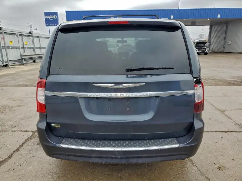 2013 CHRYSLER TOWN & COUNTRY TOURING  