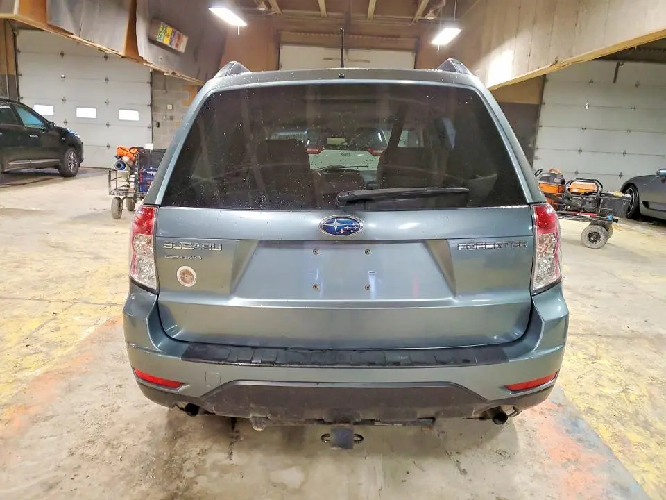 2011 SUBARU FORESTER 2.5X PREMIUM  