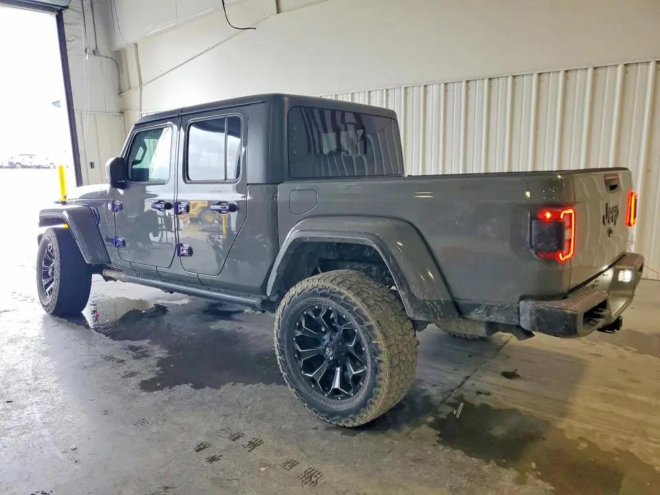 2021 JEEP GLADIATOR   