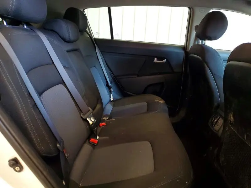 2016 KIA SPORTAGE LX  